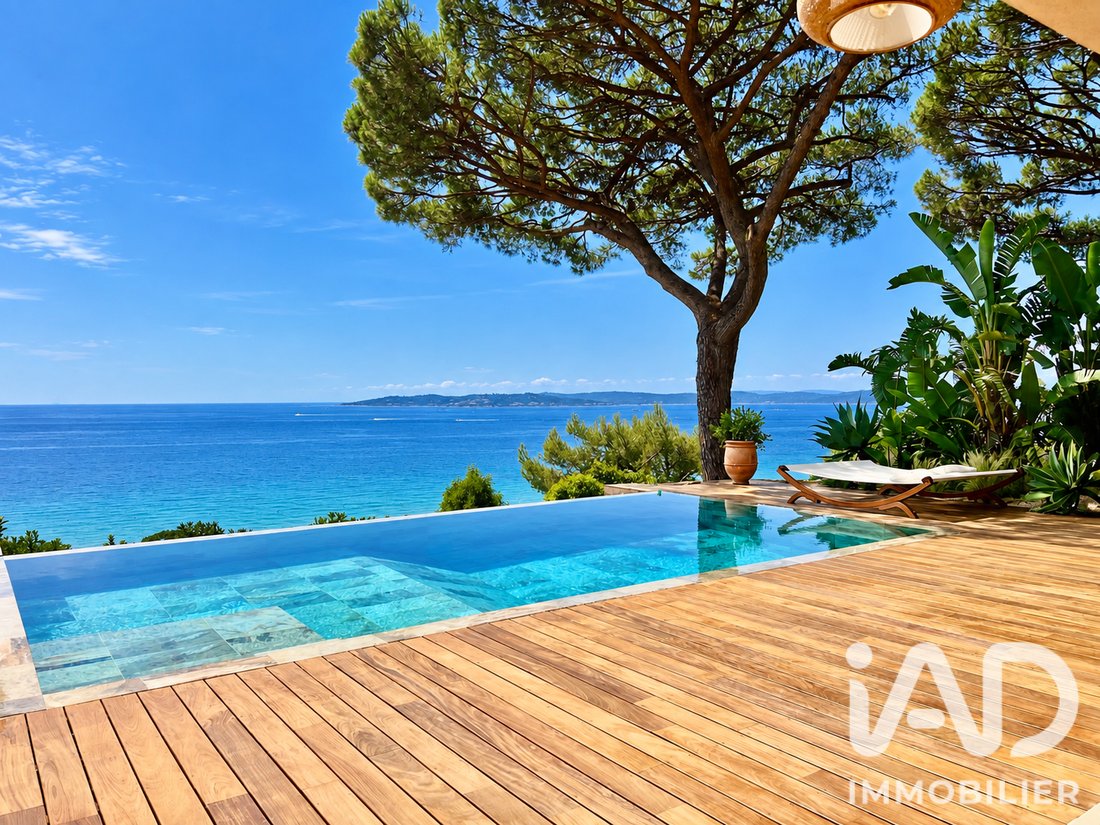House in Nartelle-Noyer-Bellevue-bd des Sardinaux, Sainte-Maxime, France 3 - 18999886