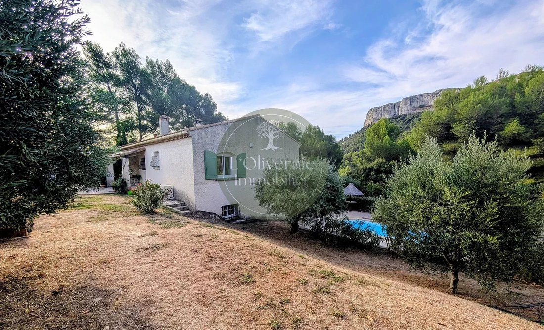 House in Cadolive, Provence-Alpes-Côte d'Azur, France 3 - 18999239