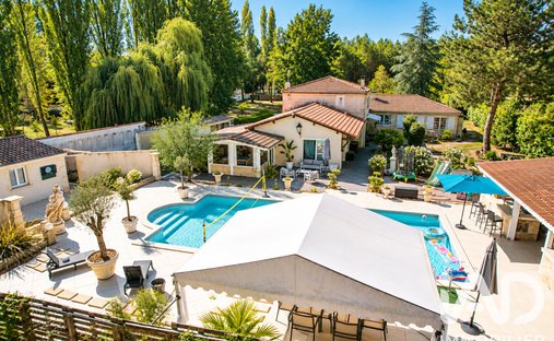 House in Montendre, Nouvelle-Aquitaine, France 1
