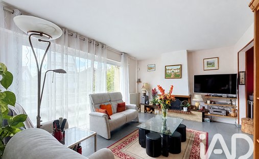 House in Percy Schneider, Clamart, France 1