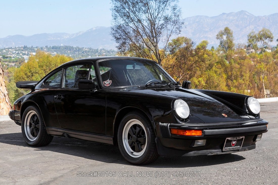 Porsche Carrera in Los Angeles, CA 1 - 18999090