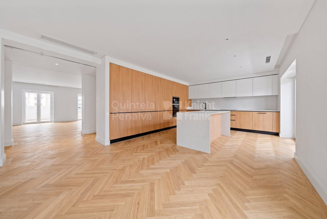 Apartment in Avenidas Novas, Lisbon, Portugal 5 - 18999379