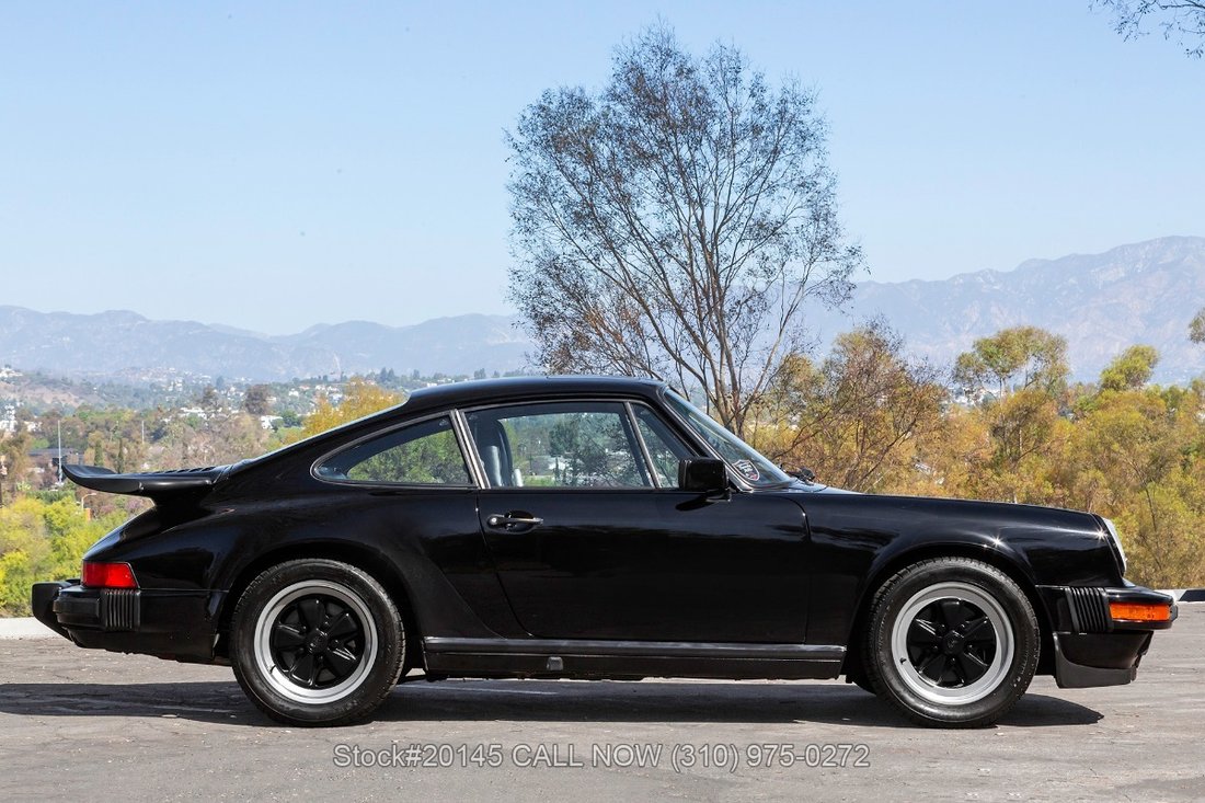 Porsche Carrera in Los Angeles, CA 4 - 18999090