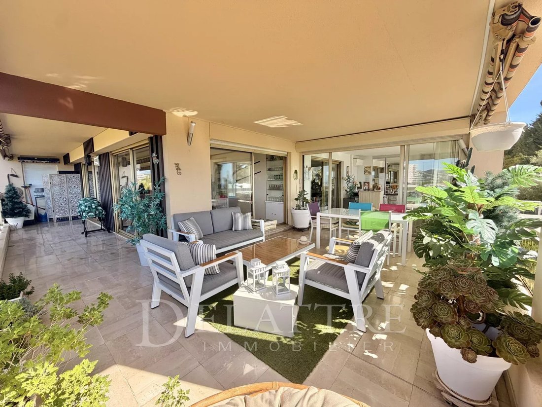 Apartment in Fontmerle, Antibes, France 3 - 18999059