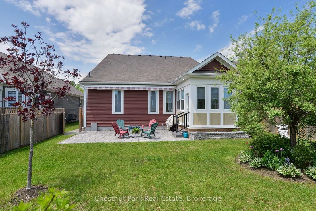 House in Bracebridge, Ontario, Canada 5 - 18999568