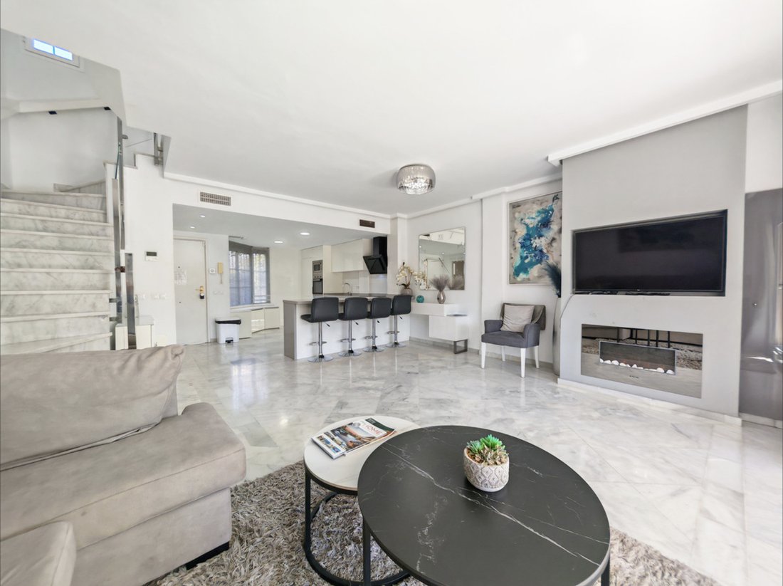 Townhouse in Puerto De Cabopino, Elviria-Cabopino, Marbella 4 - 18999386
