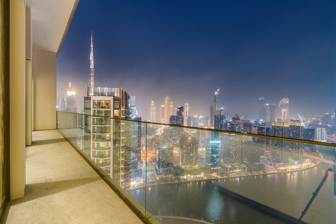 Apartment in Business Bay, Dubai, United Arab Emirates 1 - 18999603