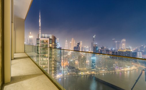 Apartment in Business Bay, Dubai, United Arab Emirates 1