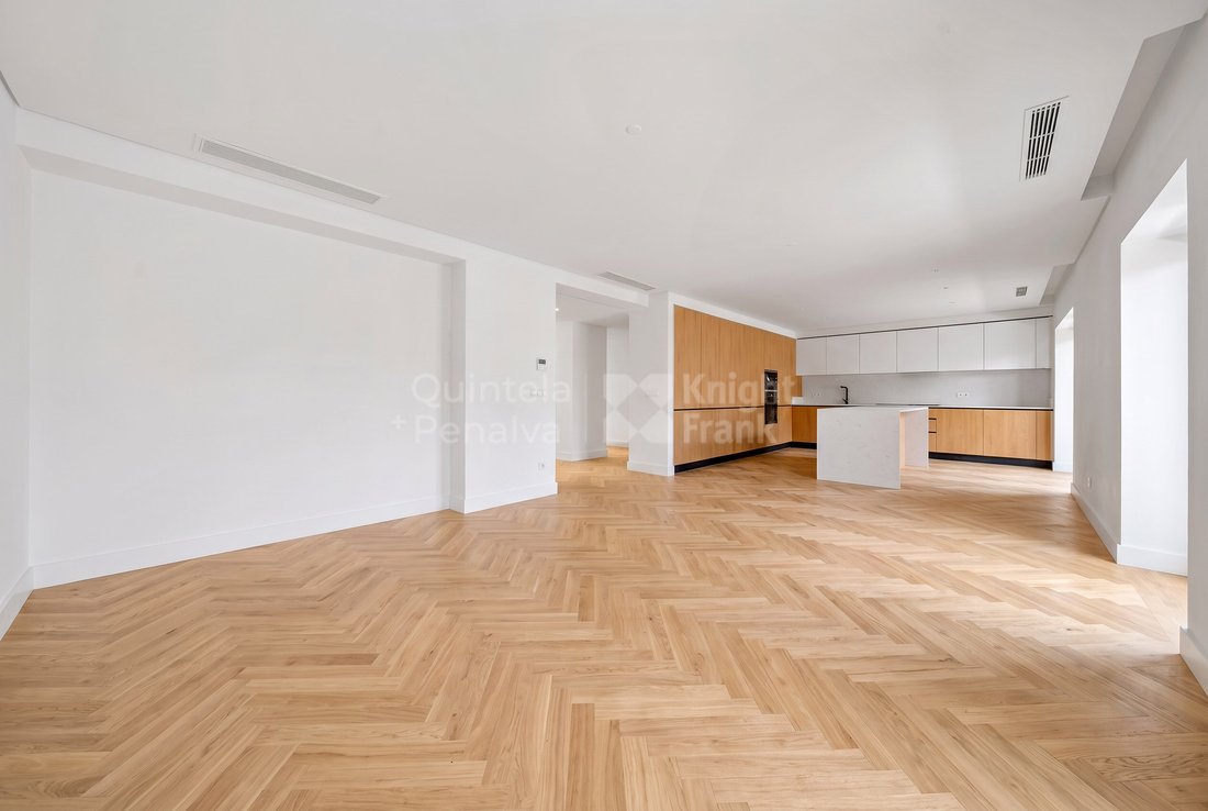Apartment in Avenidas Novas, Lisbon, Portugal 3 - 18999379
