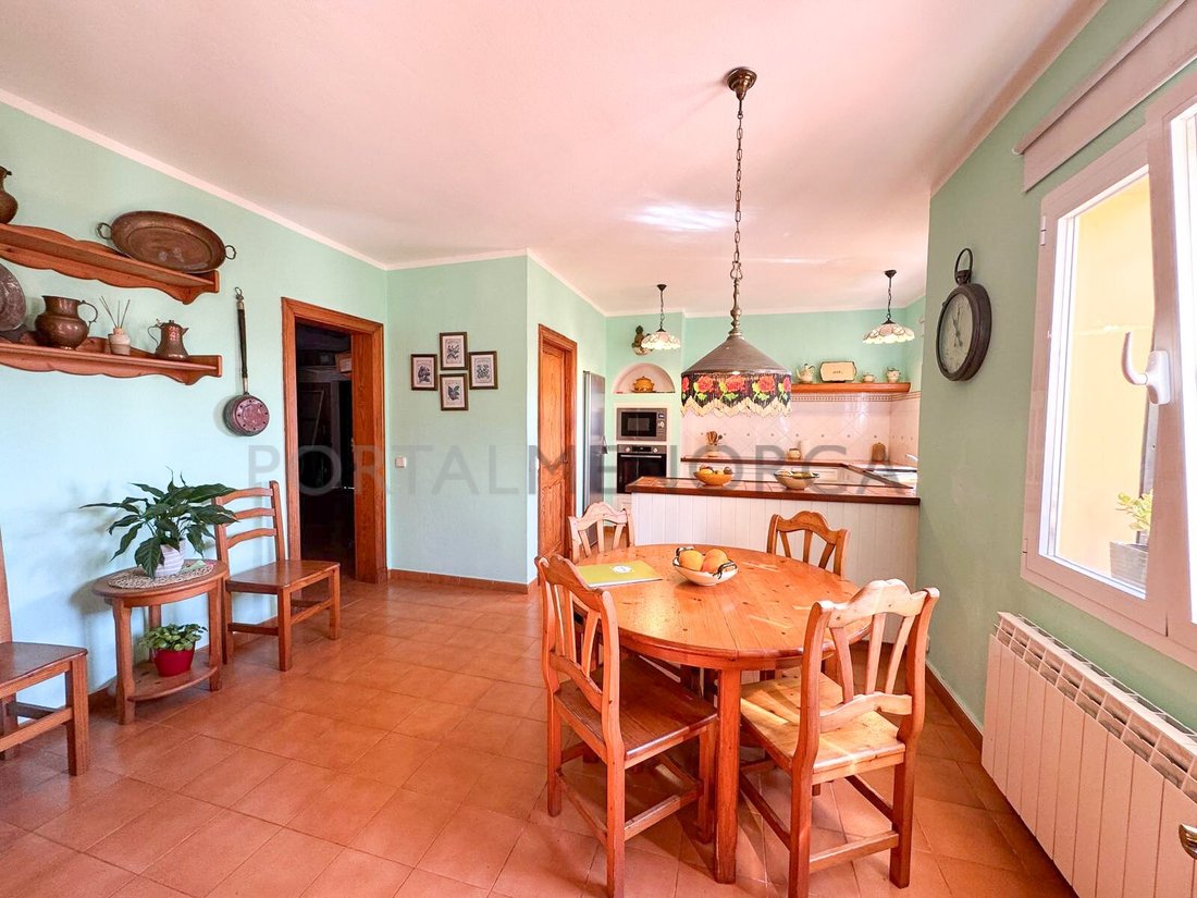Chalet in es Castell, Balearic Islands, Spain 4 - 18999363