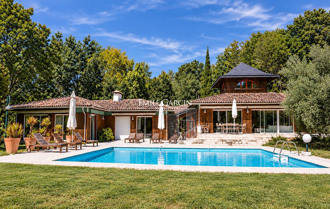 Villa à Sallebœuf, Nouvelle-Aquitaine, France 2 - 18944387
