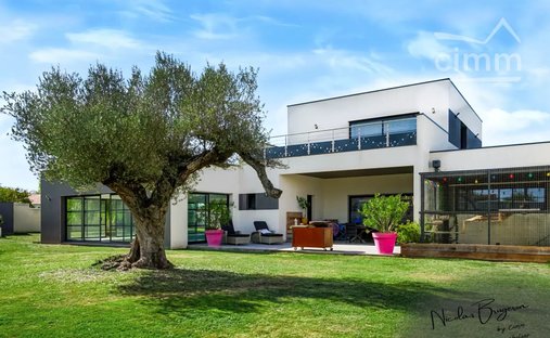 House in Nieulle-sur-Seudre, Nouvelle-Aquitaine, France 1