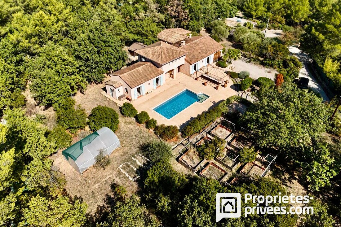 Villa in Tourrettes, Provence-Alpes-Côte d'Azur, France 2 - 18510241