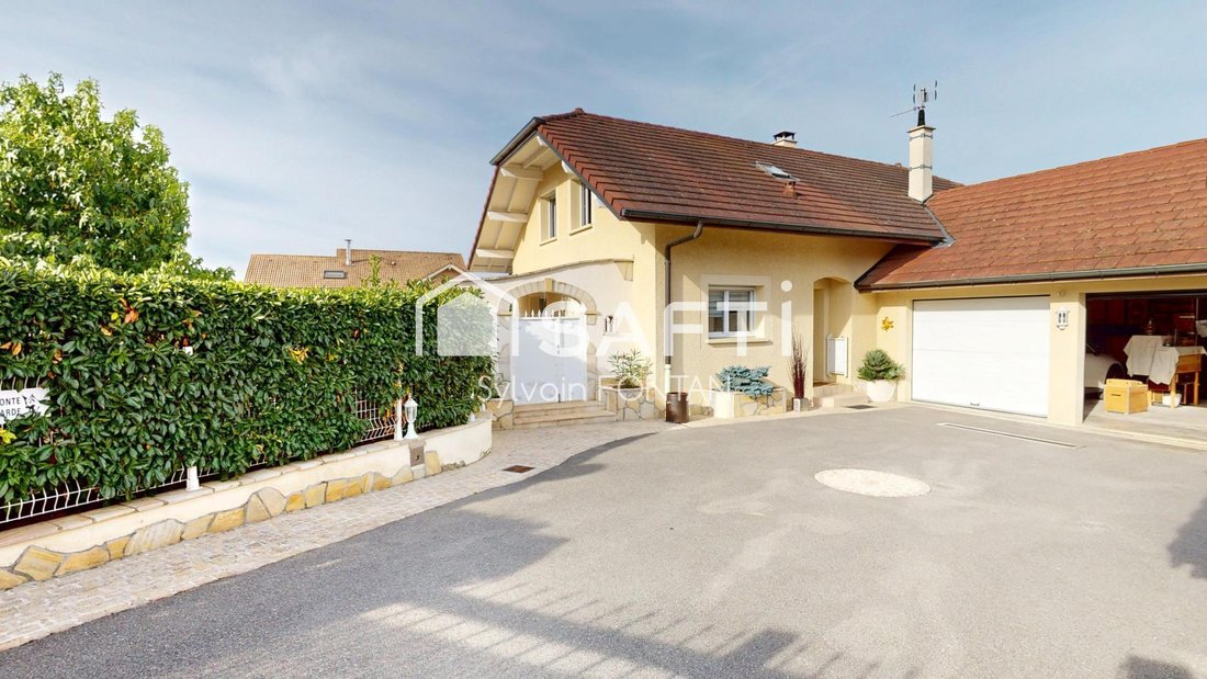 House in Douvaine, Auvergne-Rhône-Alpes, France 2 - 18999694
