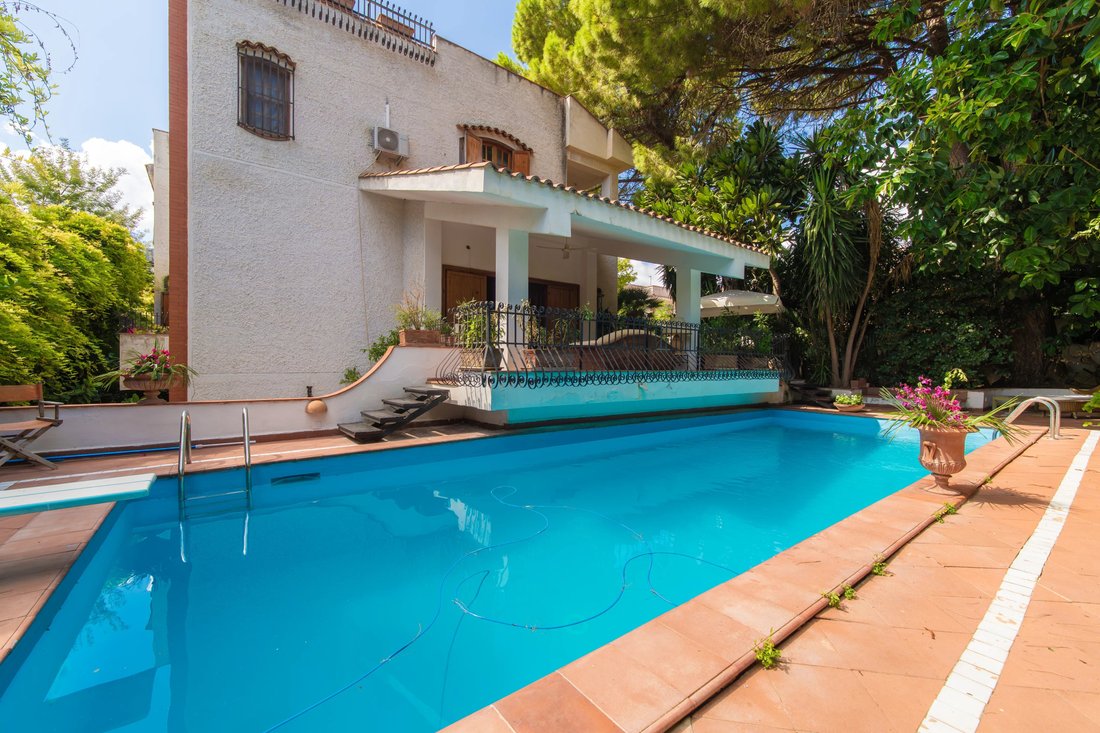 Villa in Partanna, Palermo, Italy 1 - 18999055