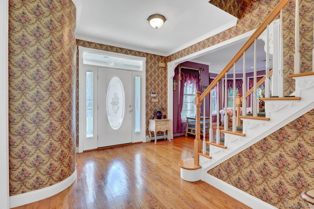 House in Saint James, New York, United States 2 - 18999438