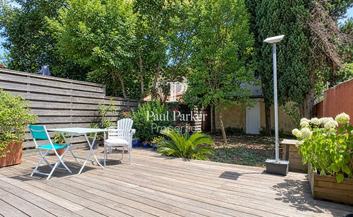 Villa in Capucins-Saint Michel-Nansouty-Saint Genès, Bordeaux, France 1