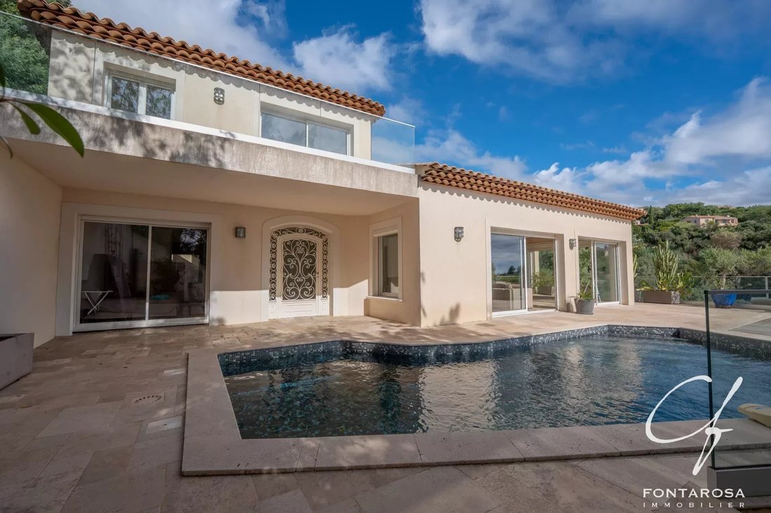 House in Les Issambres, Roquebrune-sur-Argens, France 4 - 18999082
