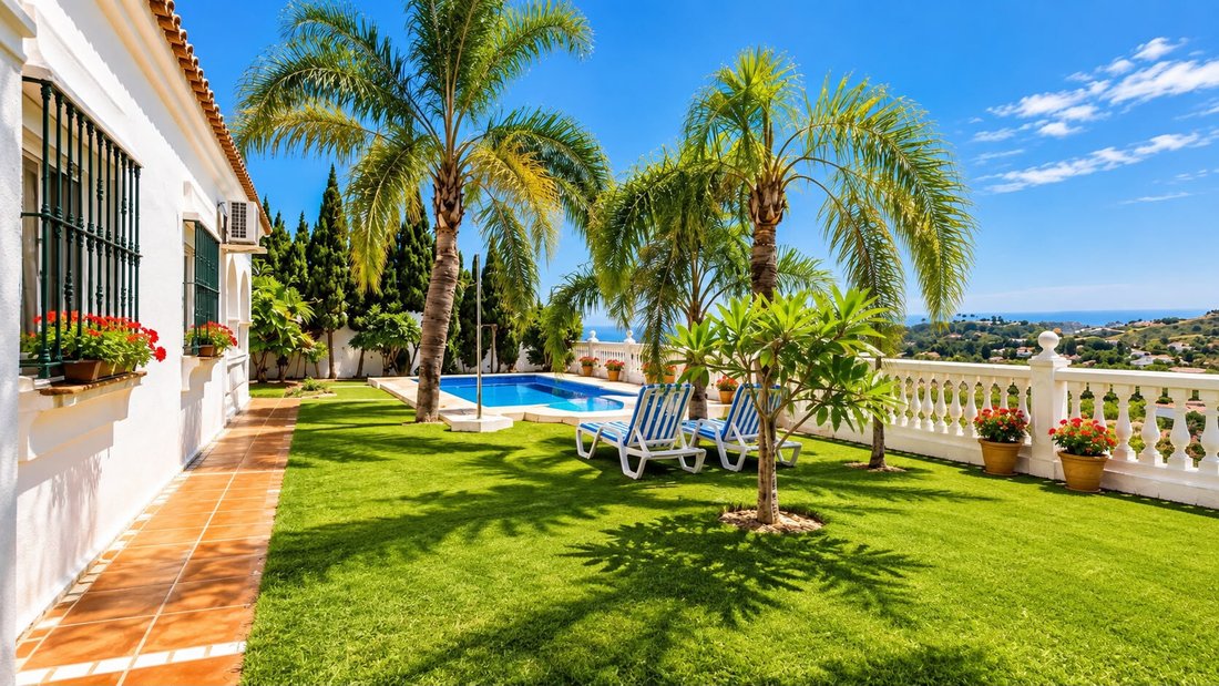 Villa in Estepona, Andalusia, Spain 1 - 18999211