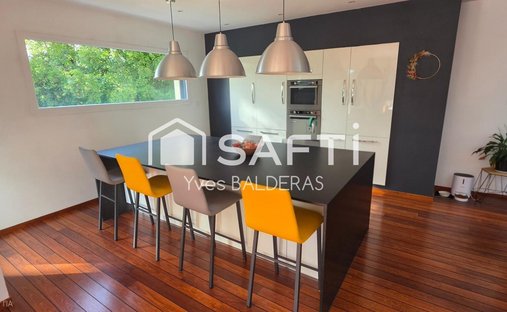 House in Saint-Vit, Bourgogne – Franche-Comté, France 1