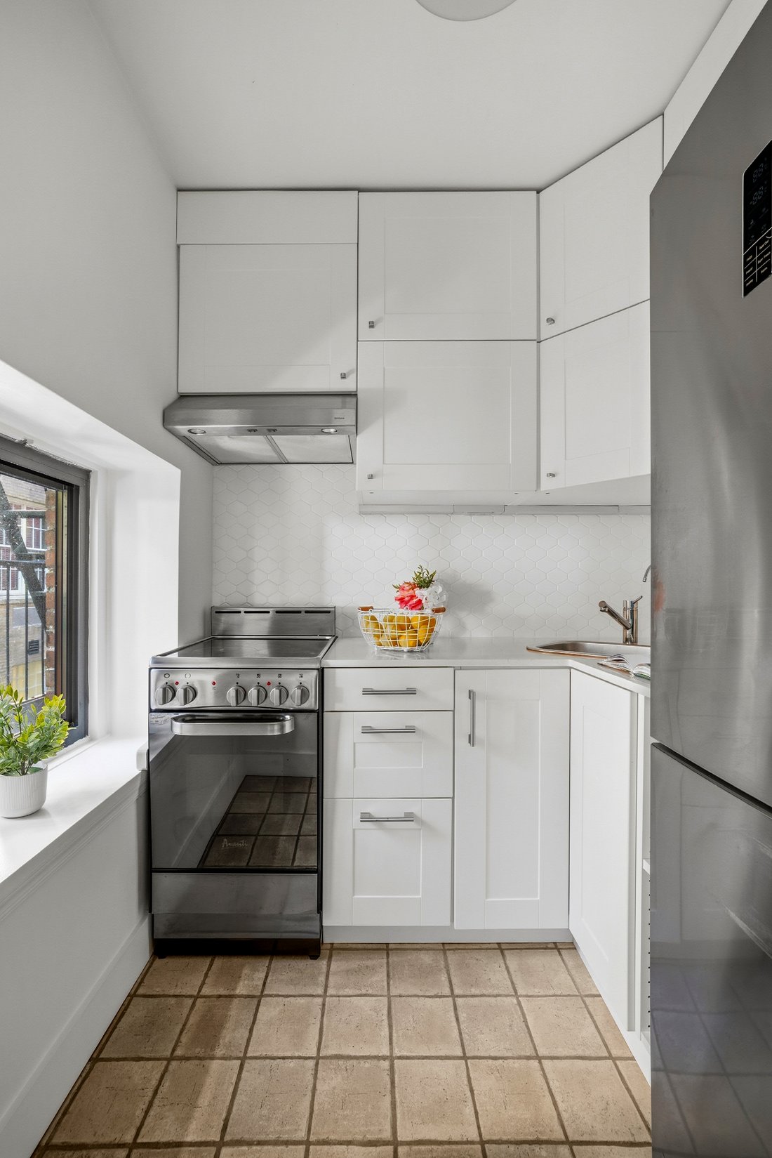 Co Op in New York, New York, United States 5 - 18999585