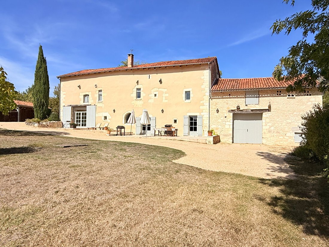 Villa in Brantome, Brantome en Perigord, France 1 - 18999513