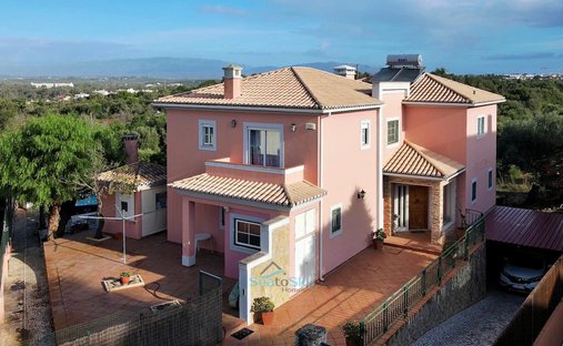 Haus in Alvor, Algarve, Portugal 1