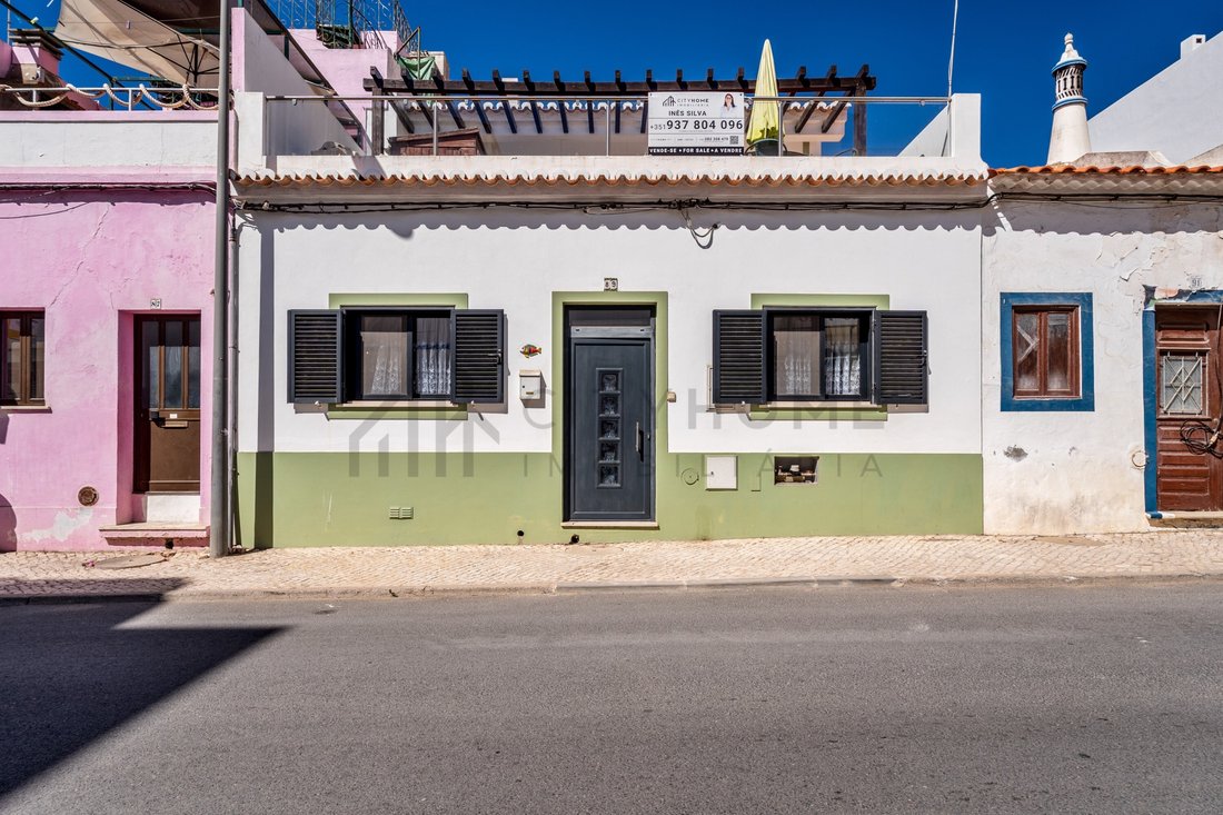 House in Faro (Se e Sao Pedro), Algarve, Portugal 2 - 18999306