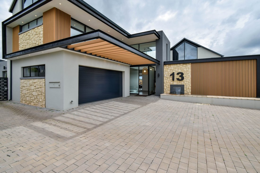 House in Olifantsfontein 410-JR, Gauteng, South Africa 2 - 18999628