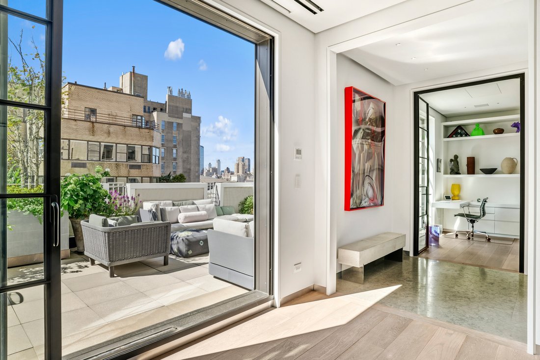 Co Op in New York, New York, United States 2 - 18999587