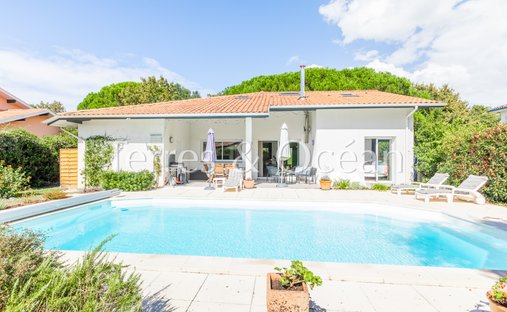 House in Bouhebe, Capbreton, France 1