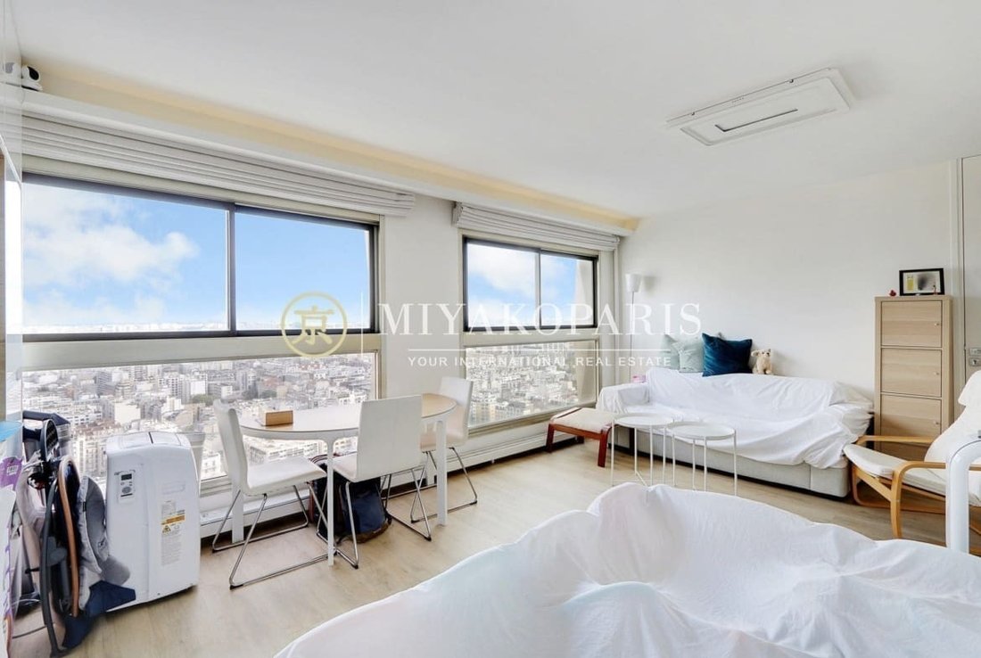 Apartment in Violet Commerce, Paris 15e Arrondissement, Paris 4 - 15959614