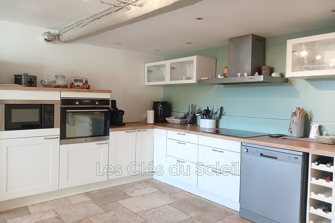 Villa in Valette Nord, La Valette-du-Var, France 4 - 18999042