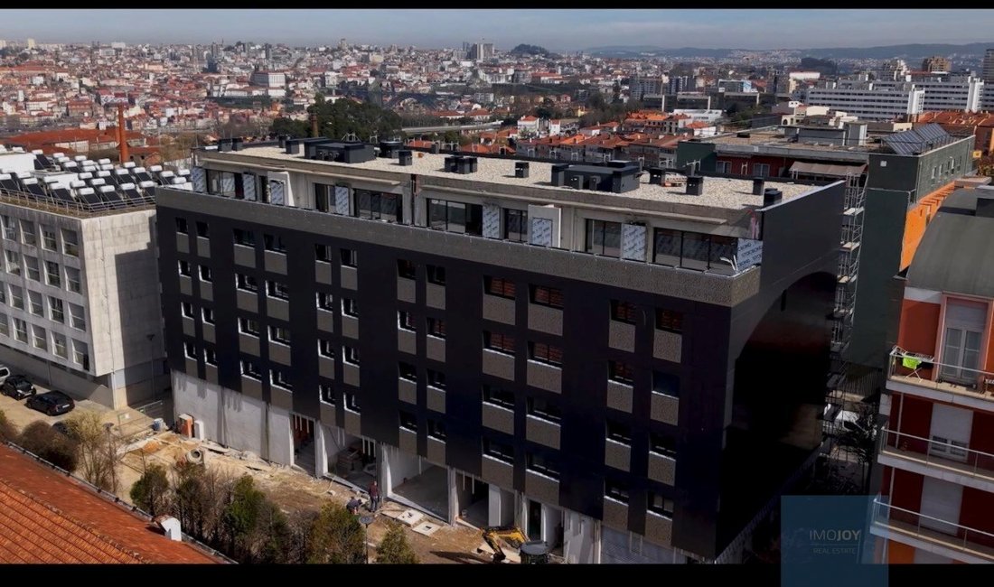 Apartment in Santa Marinha e Sao Pedro da Afurada, Porto District, Portugal 2 - 18999319