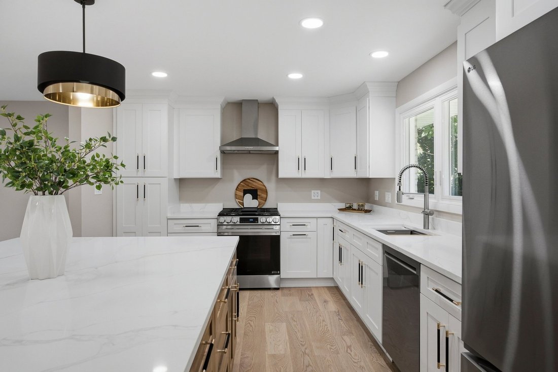 House in Downers Grove, Illinois, United States 4 - 18999555