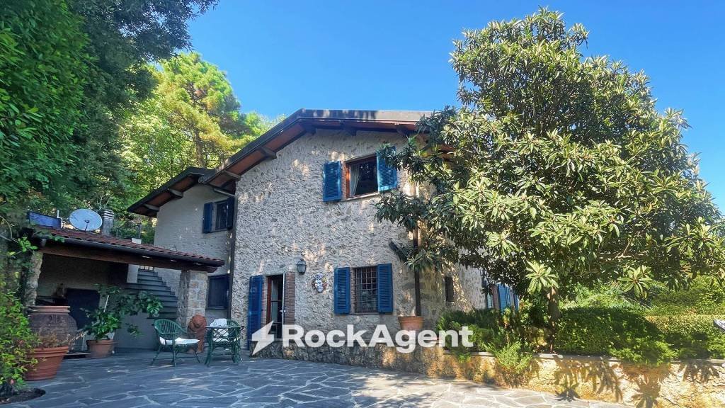 Villa in Pietrasanta, Tuscany, Italy 1 - 18999277