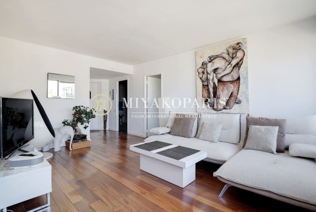 Apartment in Violet Commerce, Paris 15e Arrondissement, Paris 4 - 15960006