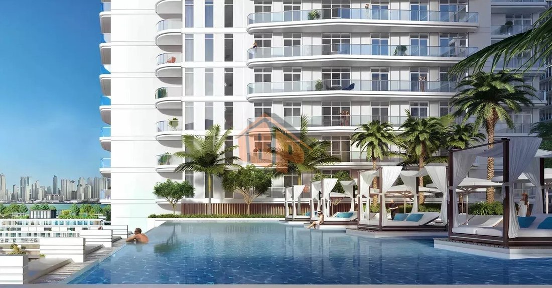 Apartment in Emaar Beachfront, Dubai, United Arab Emirates 1 - 18999265