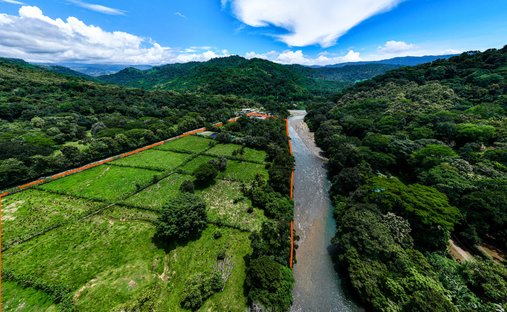Land in Savegre de Aguirre, Puntarenas Province, Costa Rica 1