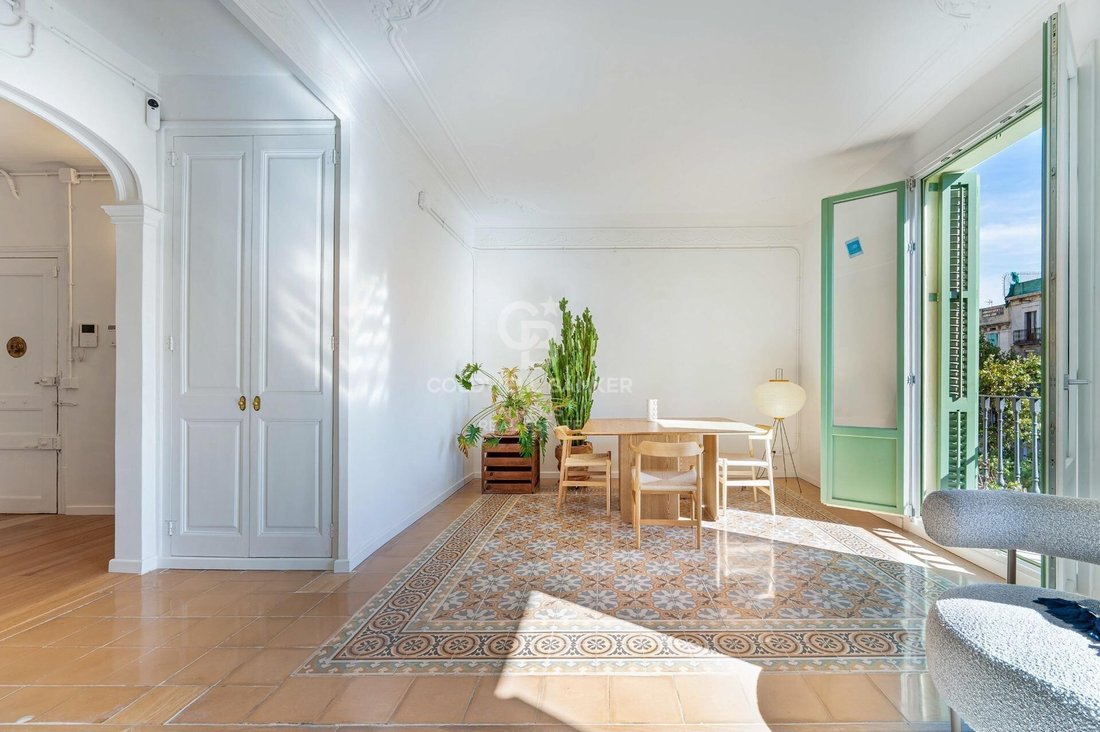 Apartment in Eixample, Barcelona, Spain 3 - 18999293