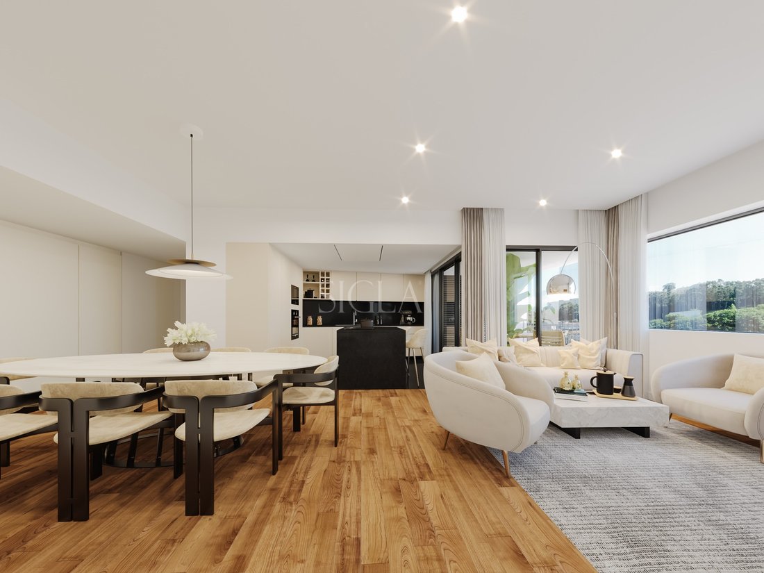 Apartment in Lordelo do Ouro e Massarelos, Porto District, Portugal 2 - 18999276