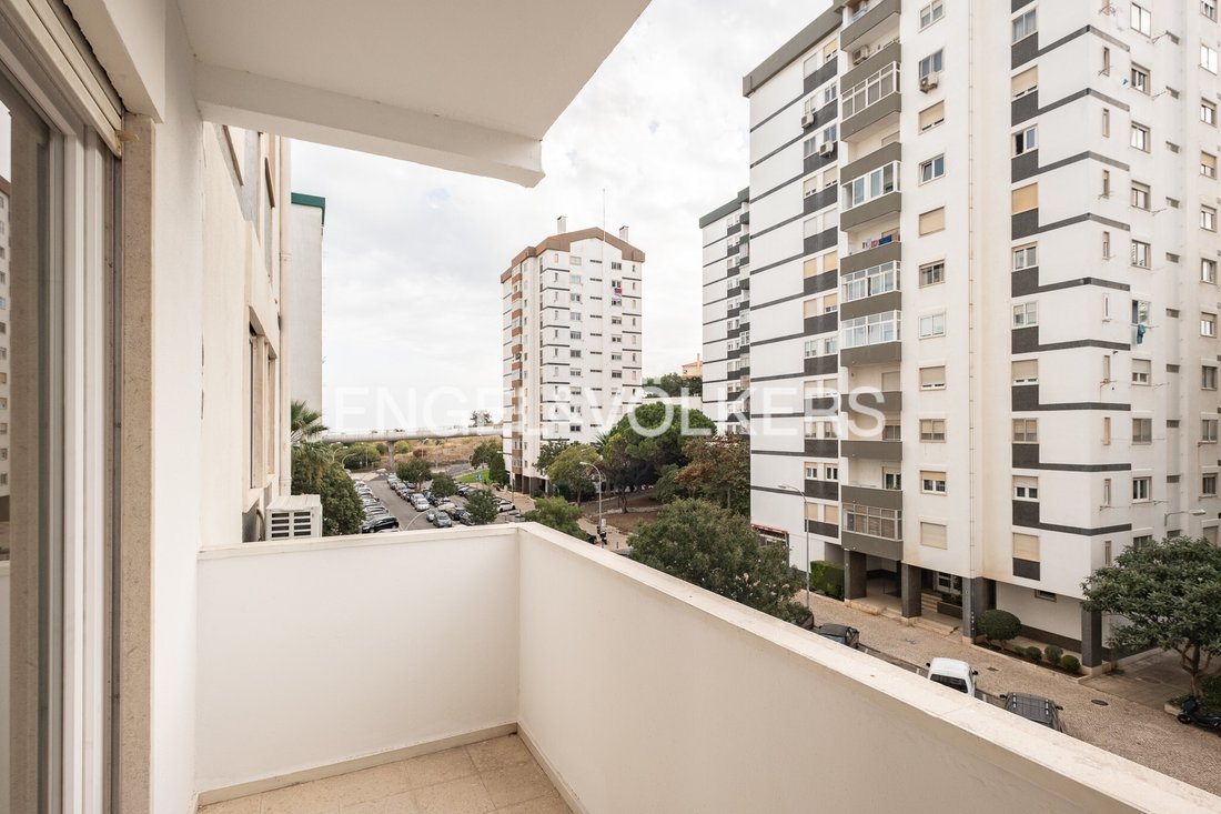 Apartment in Paco de Arcos, Lisbon, Portugal 3 - 18999321