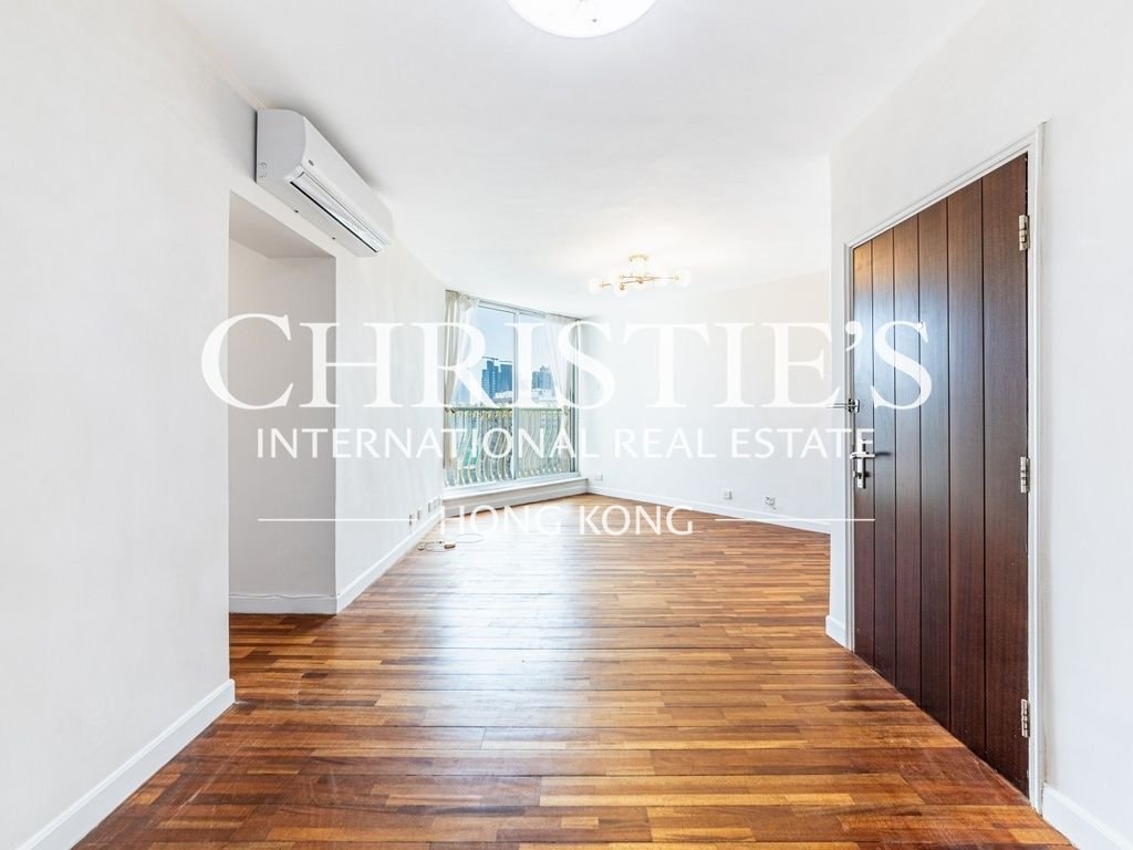 Apartment in Hong Kong, Hong Kong 3 - 18999657