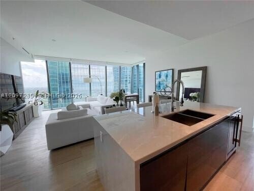 Condo in Miami, Florida, United States 3 - 18999607