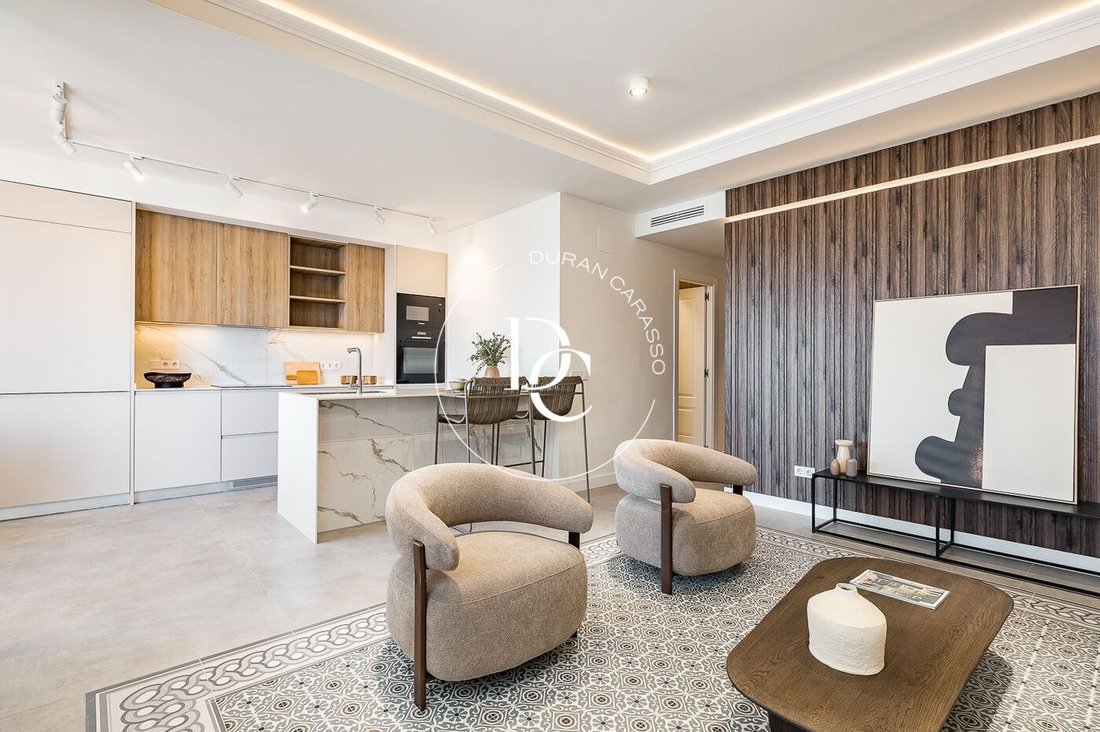 Penthouse in Eixample, Barcelona, Spain 5 - 17337328