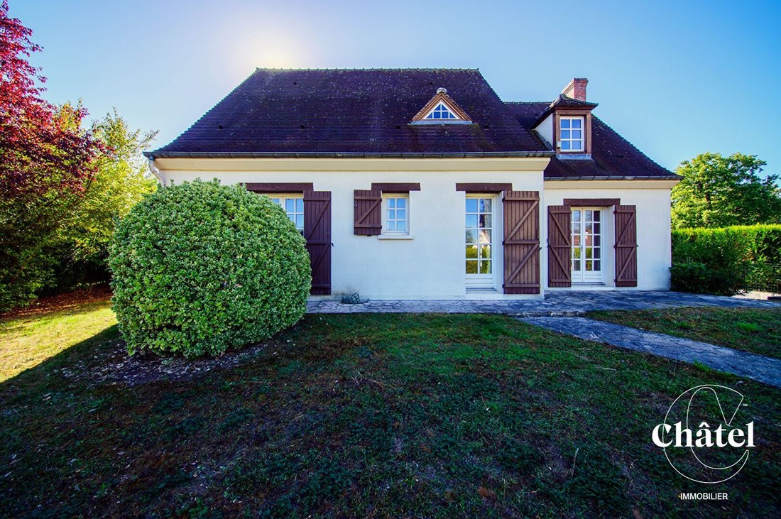 House in Gouvieux, Hauts-de-France, France 1 - 18999213