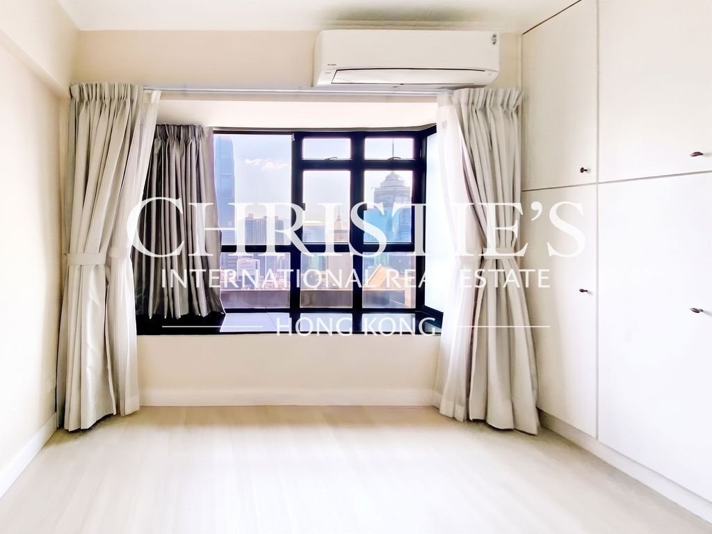 Apartment in Hong Kong, Hong Kong 5 - 18999658