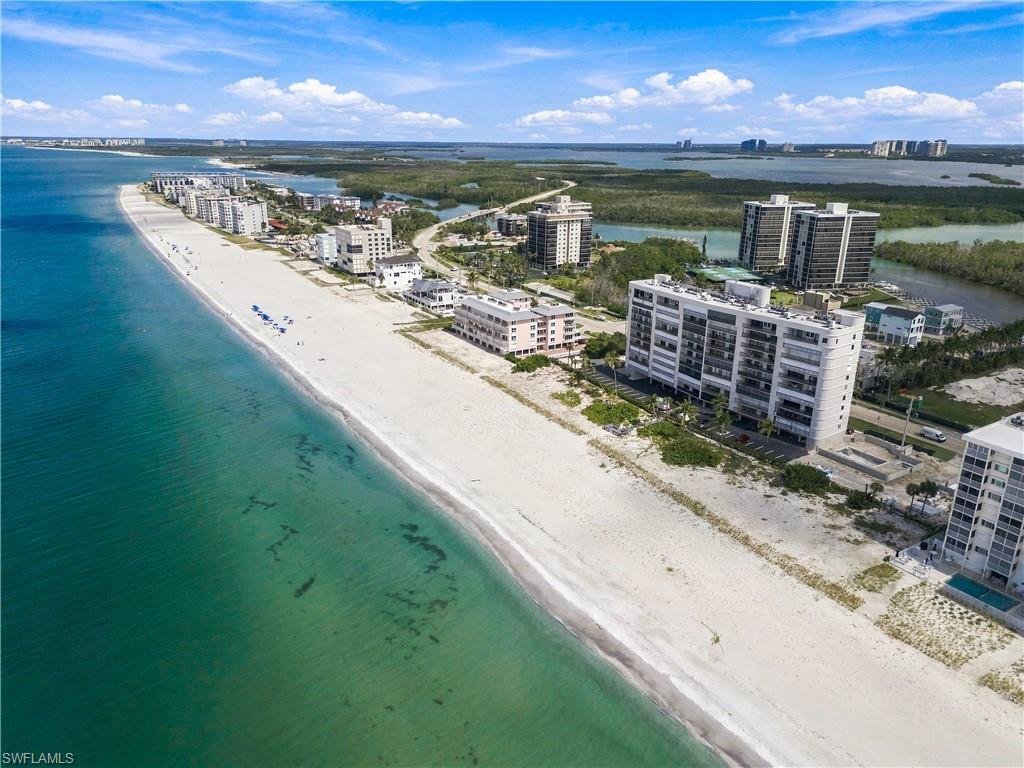 Condo in Bonita Springs, Florida, United States 5 - 18999578