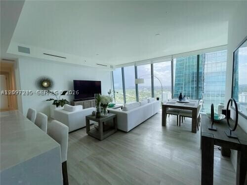Condo in Miami, Florida, United States 4 - 18999607