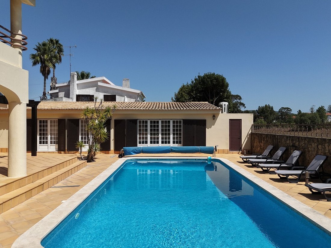 House in Quinta do Conde, Setubal, Portugal 2 - 18999376